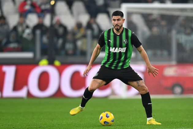 TURIN, ITALY - JANUARY 16: Martin Erlic of US Sassuolo in action during the Serie A TIM match between Juventus and US Sassuolo - Serie A TIM at on January 16, 2024 in Turin, Italy. (Photo by Valerio Pennicino/Getty Images)