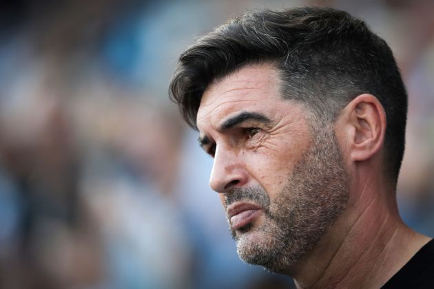 Milan Lille's Portuguese head coach Paulo Fonseca looks on before the French L1 football match between Le Havre AC and Lille OSC (LOSC) at The Stade Oceane in Le Havre, north-western France, on October 1, 2023. (Photo by LOU BENOIST / AFP) (Photo by LOU BENOIST/AFP via Getty Images) Milan