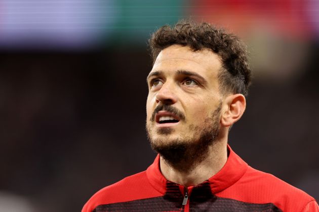 PERTH, AUSTRALIA - MAY 31: Alessandro Florenzi of AC Milan looks on while warming up during the friendly between AC Milan and AS Roma at Optus Stadium on May 31, 2024 in Perth, Australia. (Photo by Paul Kane/Getty Images)