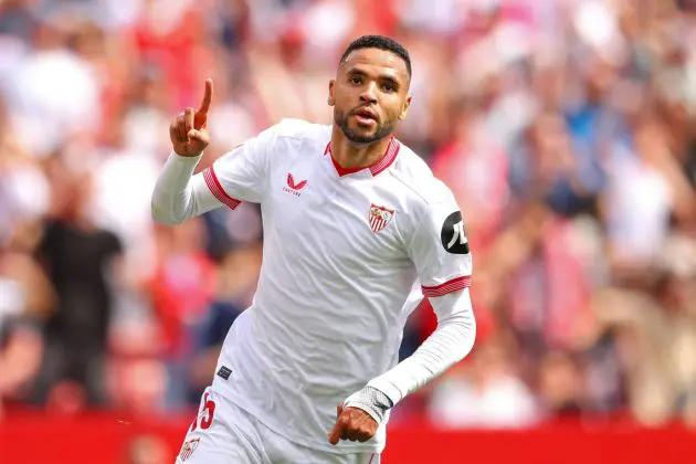 SEVILLE, SPAIN - MARCH 17: Youssef En-Nesyri of Sevilla FC celebrates scoring his team's first goal during the LaLiga EA Sports match between Sevilla FC and Celta Vigo at Estadio Ramon Sanchez Pizjuan on March 17, 2024 in Seville, Spain. (Photo by Fran Santiago/Getty Images) (Photo by Fran Santiago/Getty Images)