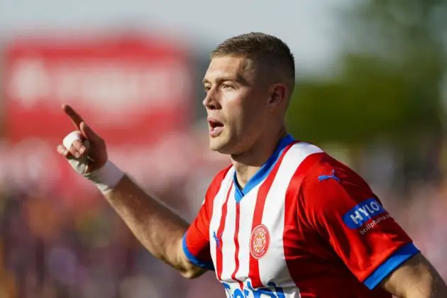 Girona's Artem Dovbyk celebrates after scoring the 1-1 goal during the Spanish LaLiga soccer match between Girona FC and FC Barcelona, in Girona, Spain, 04 May 2024. EPA-EFE/DAVID BORRAT