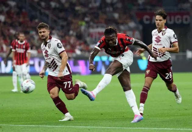 C Milan’s Rafael Leao (C) in action against Torino’s Karol Linetty (L) and his teammate Torino’s Samuele Ricci during the Italian serie A soccer match between AC Milan and Torino at Giuseppe Meazza stadium in Milan, Italy, 17 August 2024. EPA-EFE/MATTEO BAZZI