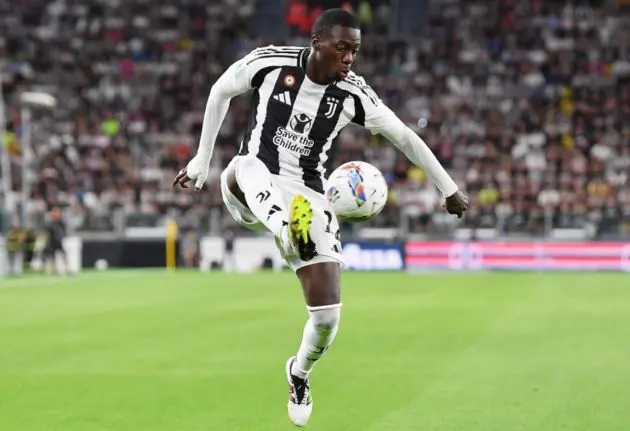 Juventus' Timothy Weah in action during the Italian Serie A soccer match between Juventus FC and Como 1907, in Turin, Italy, 19 August 2024. EPA-EFE/ALESSANDRO DI MARCO