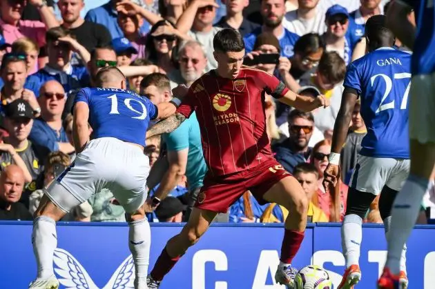 Matias Soule in pre-season friendly actino for Roma, during a 1-1 draw with Premier League Everton (August 10, 2024).