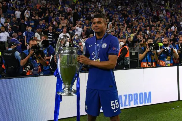 Tino Anjorin Chelsea with Champions League trophy