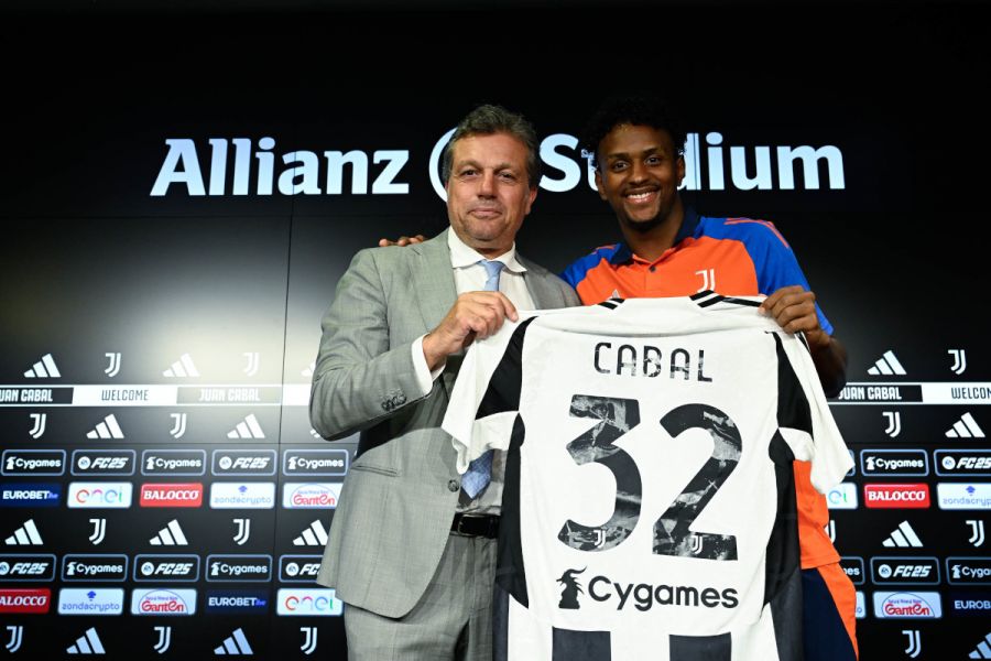 Cabal Gives Juventus A New Injury Worry In Colombia Cabal Gives Juventus A New Injury Worry In Colombia
