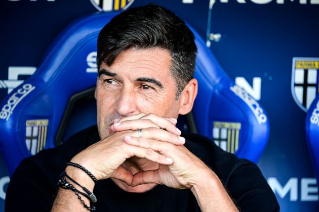 AC Milan's Portuguese headcoach Paulo Fonseca looks on ahead of the Italian Serie A football match between Parma Calcio 1913 and AC Milan at Ennio-Tardini Stadium in Parma, on August 24, 2024. (Photo by Piero CRUCIATTI / AFP) (Photo by PIERO CRUCIATTI/AFP via Getty Images) (Fonseca-Ibrahimovic article)