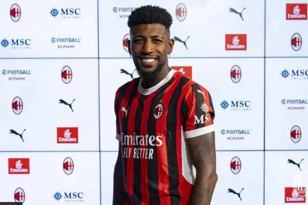 Emerson Royal wears Milan shirt for the first time after completing his transfer from Tottenham Hotspur (August 12, 2024).