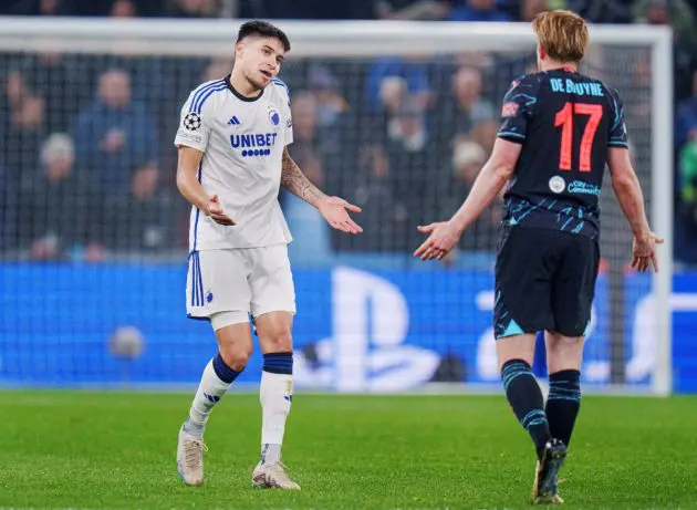 Como linked Dutch defender #02 Kevin Diks and Manchester City's Belgian midfielder #17 Kevin De Bruyne react during the UEFA Champions League round of 16, first-leg football match between FC Copenhagen and Manchester City in Copenhagen, Denmark, on February 13, 2024. (Photo by Liselotte Sabroe / Ritzau Scanpix / AFP) / Denmark OUT (Photo by LISELOTTE SABROE/Ritzau Scanpix/AFP via Getty Images)