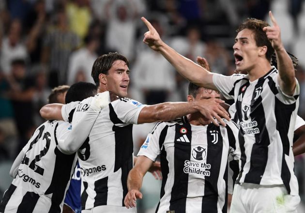 Juventus players celebrate 3-0 win over Como (August 19, 2024)