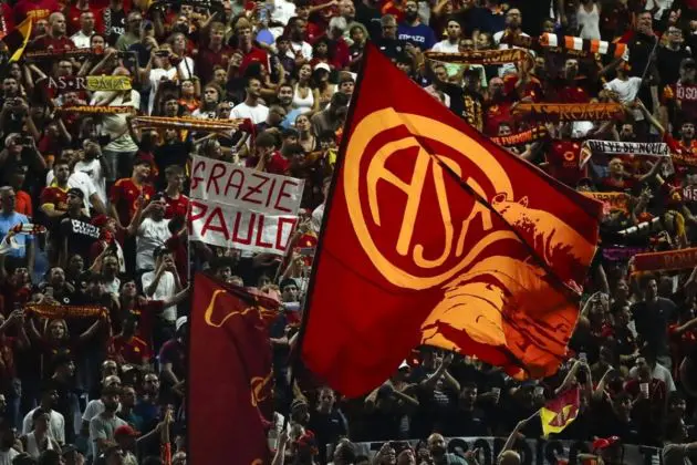 Roma supporters cheer during the Italian Serie A soccer match AS Roma vs Empoli FC at Olimpico stadium in Rome, Italy, 25 August 2024. EPA-EFE/ANGELO CARCONI