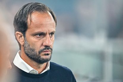 GENOA, ITALY - SEPTEMBER 25: Alberto Gilardino, head coach of Genoa, looks on prior to kick-off in the Coppa Italia match between Genoa CFC and UC Sampdoria at Luigi Ferraris Stadium on September 25, 2024 in Genoa, Italy. (Photo by Simone Arveda/Getty Images)