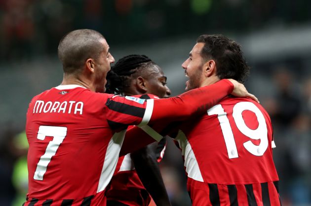 MILAN, ITALY - SEPTEMBER 27: Theo Hernandez of AC Milan celebrates with team mates Alvaro Morata and Rafael Leao after scoring his team's second goal during the Serie A match between AC Milan and Lecce at Stadio Giuseppe Meazza on September 27, 2024 in Milan, Italy. (Photo by Marco Luzzani/Getty Images)