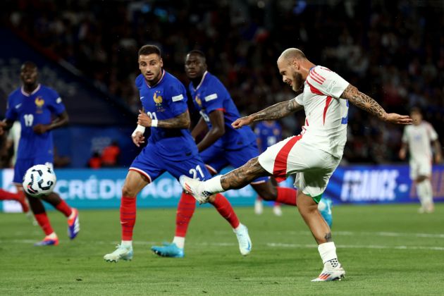 Italy's defender #03 Federico Dimarco kicks the ball and scores during the UEFA Nations League Group A2 football match between France and Italy at the Parc des Princes in Paris on September 6, 2024. (Photo by Franck FIFE / AFP) (Photo by FRANCK FIFE/AFP via Getty Images)