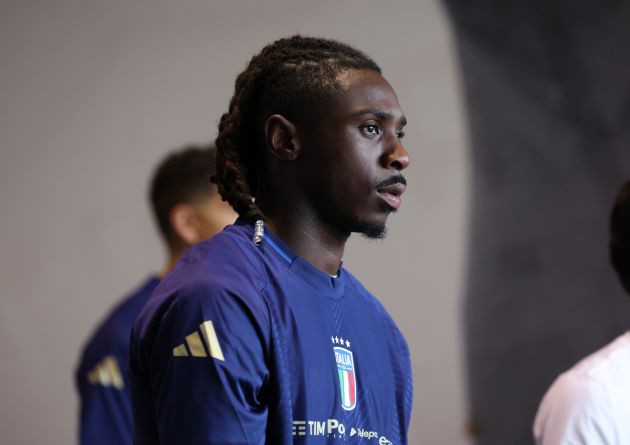 FLORENCE, ITALY - SEPTEMBER 02: Moise Kean of Italy train inside the gym during a Italy training session at Centro Tecnico Federale di Coverciano on September 02, 2024 in Florence, Italy. (Photo by Claudio Villa/Getty Images)