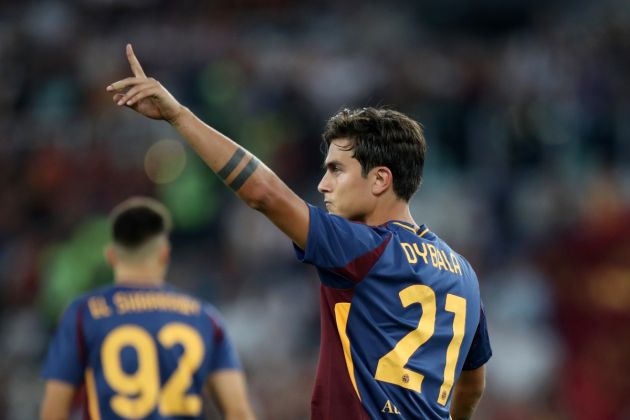 ROME, ITALY - SEPTEMBER 22: Paulo Dybala of AS Roma celebrates scoring his team's second goal during the Serie A match between AS Roma and Udinese at Stadio Olimpico on September 22, 2024 in Rome, Italy. (Photo by Paolo Bruno/Getty Images)