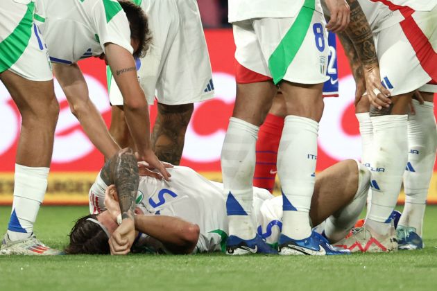 Riccardo Calafiori Italy France injury