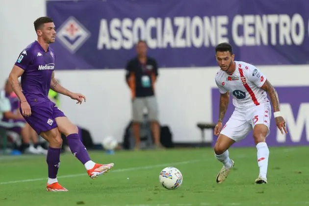 FLORENCE, ITALY - SEPTEMBER 1: Robin Gosens of ACF Fiorentina in action during the Serie A match between Fiorentina and Monza at Stadio Artemio Franchi on September 1, 2024 in Florence, Italy. (Photo by Gabriele Maltinti/Getty Images)