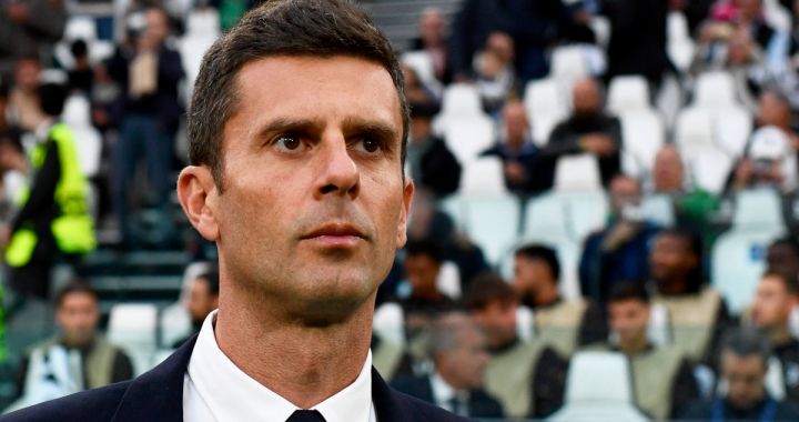 Juventus' Italian coach Thiago Motta reacts at the start of the UEFA Champions League 1st round day 1 football match between Juventus FC and PSV Eindhoven, at the Juventus Stadium in Turin on September 17, 2024. (Photo by Isabella BONOTTO / AFP) (Photo by ISABELLA BONOTTO/AFP via Getty Images)