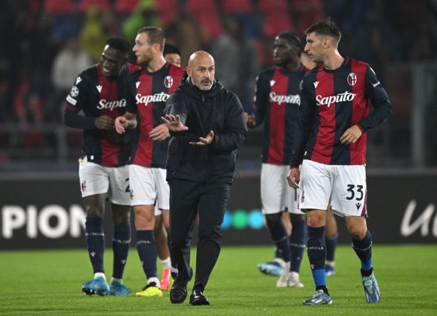 BOLOGNA, ITALY - SEPTEMBER 18: Vincenzo Italiano, Head Coach of Bologna, gestures after the UEFA Champions League 2024/25 League Phase MD1 match between Bologna FC 1909 and FC Shakhtar Donetsk at Stadio Renato Dall'Ara on September 18, 2024 in Bologna, Italy. (Photo by Justin Setterfield/Getty Images)