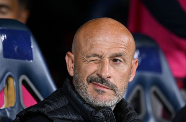 BOLOGNA, ITALY - SEPTEMBER 28: Vincenzo Italiano, Head Coach of Bologna, winks prior to the Serie A match between Bologna and Atalanta at Stadio Renato Dall'Ara on September 28, 2024 in Bologna, Italy. (Photo by Alessandro Sabattini/Getty Images)