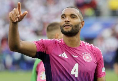 Jonathan Tah of Germany waves to supporters after winning the UEFA EURO 2024 Group A soccer match between Germany and Hungary, in Stuttgart, Germany, 19 June 2024. EPA-EFE/RONALD WITTEK (Inter links)