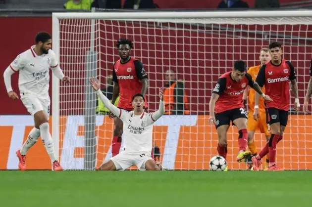 Tijjani Reijnders of Milan (3L) gestures during the UEFA Champions League match between Bayer Leverkusen and AC Milan in Leverkusen, Germany, 01 October 2024. EPA-EFE/CHRISTOPHER NEUNDORF