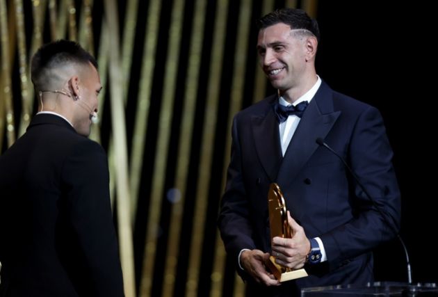 Argentine and Inter forward Lautaro Martinez (L) presents Argentine and Aston Villa goalkeeper Emiliano Martinez the Yashin Trophy for the best goalkeeper at the Ballon d'Or 2024 ceremony at the Theatre du Chatelet in Paris, France, 28 October 2024. EPA-EFE/MOHAMMED BADRA