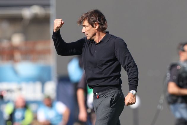 EMPOLI, ITALY - OCTOBER 20: Antonio Conte manager of SSC Napoli celebrates the victory after during the Serie A match between Empoli and Napoli at Stadio Carlo Castellani on October 20, 2024 in Empoli, Italy. (Photo by Gabriele Maltinti/Getty Images)