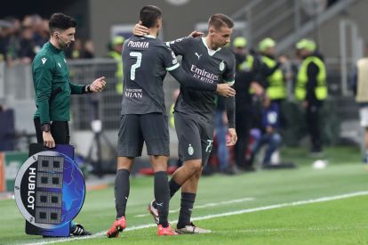 MILAN, ITALY - OCTOBER 22: Alvaro Morata of AC Milan is replaced by Francesco Camarda during the UEFA Champions League 2024/25 League Phase MD3 match between AC Milan and Club Brugge KV at Stadio San Siro on October 22, 2024 in Milan, Italy. (Photo by Marco Luzzani/Getty Images)