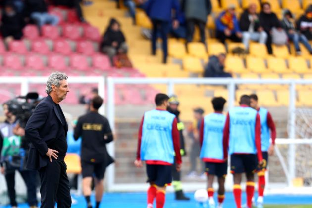 LECCE, ITALY - OCTOBER 20: Head coach of Lecce Luca Gotti looks on during the Serie A match between Lecce and Fiorentina at Stadio Via del Mare on October 20, 2024 in Lecce, Italy. (Photo by Maurizio Lagana/Getty Images)