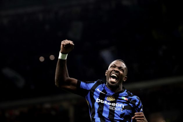 epa11644184 Inter Milans Marcus Thuram celebrates after scoring the 1-0 goal during the Italian Serie A soccer match between FC Inter and Torino FC at Giuseppe Meazza stadium in Milan, Italy, 05 October 2024. EPA-EFE/MATTEO BAZZI