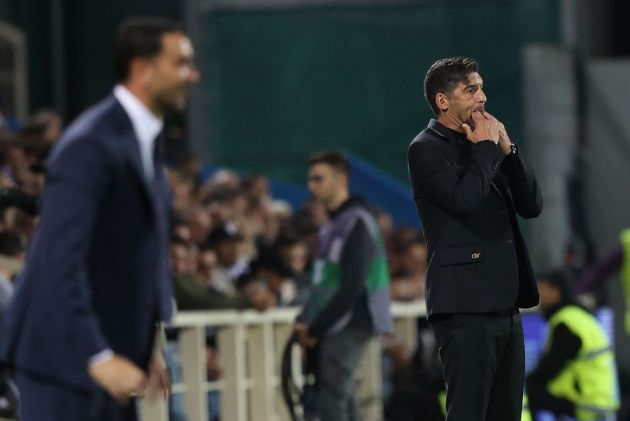 FLORENCE, ITALY - OCTOBER 6: Head coach Paulo Alexandre Rodrigues Fonseca of AC Milan reacts during the Serie match between Fiorentina and Milan at Stadio Artemio Franchi on October 6, 2024 in Florence, Italy. (Photo by Gabriele Maltinti/Getty Images)