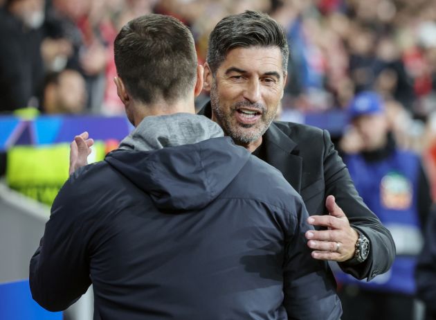 epa11636638 Leverkusen head coach Xabi Alonso (L) and Milan head coach Paulo Fonseca (R) hug prior the UEFA Champions League match between Bayer Leverkusen and AC Milan in Leverkusen, Germany, 01 October 2024. EPA-EFE/CHRISTOPHER NEUNDORF