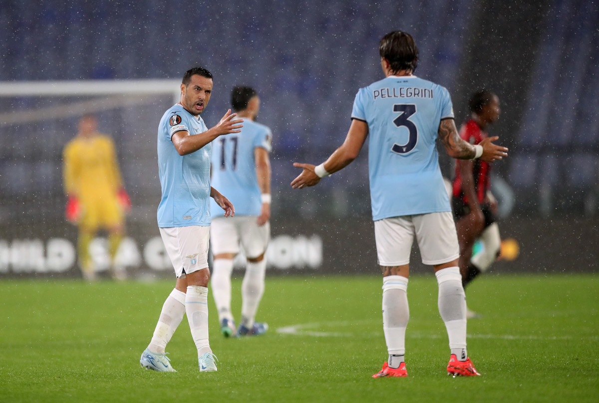 Pedro scores great goal to give Lazio 1-0 lead over Nice