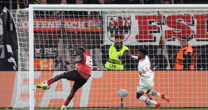 LEVERKUSEN, GERMANY - OCTOBER 01: Victor Boniface of Bayer 04 Leverkusen scores his team's first goal during the UEFA Champions League 2024/25 League Phase MD2 match between Bayer 04 Leverkusen and AC Milan at BayArena on October 01, 2024 in Leverkusen, Germany. (Photo by Lars Baron/Getty Images)