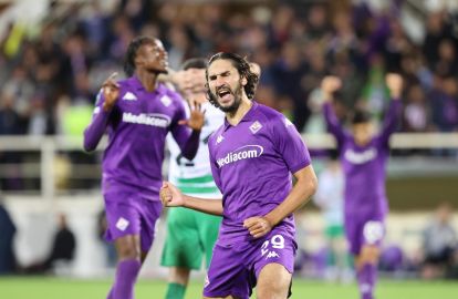 epa11640796 Fiorentinas' Yacine Adli celebrates after scoring the 1-0 goal during the UEFA Conference League soccer match between ACF Fiorentina and The New Saints, in Florence, Italy, 03 October 2024. EPA-EFE/CLAUDIO GIOVANNINI