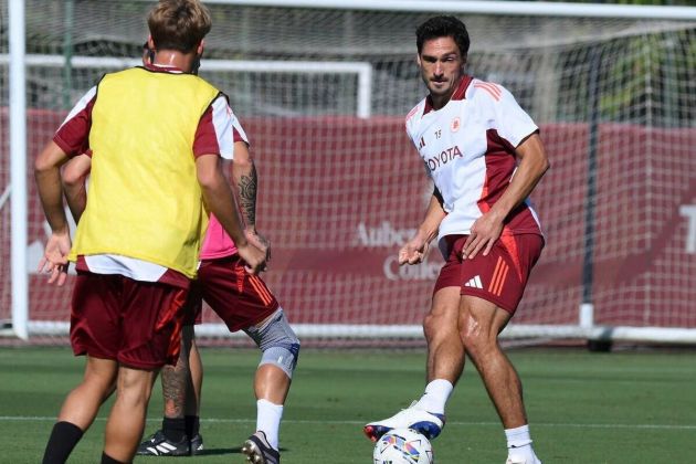 Mats Hummels in training with Roma ahead of potential Giallorossi debut (picture via www.asroma.com)