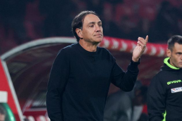 epa11698034 AC Monza's coach Alessandro Nesta during the Italian Serie A soccer match between AC Monza and AC Milan at U-Power Stadium in Monza, Italy, 02 November 2024. EPA-EFE/ROBERTO BREGANI