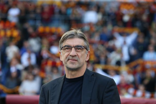 ROME, ITALY - NOVEMBER 10: AS Roma head coach Ivan Juric looks on during the Serie A match between AS Roma and Bologna at Stadio Olimpico on November 10, 2024 in Rome, Italy. (Photo by Paolo Bruno/Getty Images)