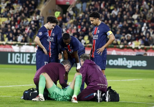 Balotelli Teases Donnarumma After Facial Injury In Monaco 2-4 PSG ...