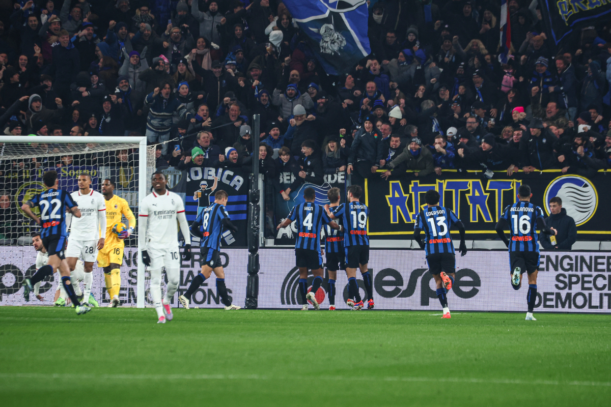 BERGAMO, ITALY - DECEMBER 06: Charles De Ketelaere of Atalanta celebrates after scoring the opening goal during the Serie A match between Atalanta and AC Milan at the Gewiss Stadium on December 06, 2024 in Bergamo, Italy. (Photo by Giuseppe Cottini/Getty Images)