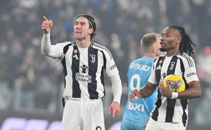 Juventus' Dusan Vlahovic jubilates after scoring during the Italian Serie A soccer match Juventus FC vs Venezia FC at the Allianz Stadium in Turin, Italy, 14 December 2024. EPA-EFE/ALESSANDRO DI MARCO