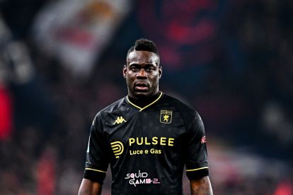 GENOA, ITALY - DECEMBER 21: Mario Balotelli of Genoa looks on during the Serie A match between Genoa and Napoli at Stadio Luigi Ferraris on December 21, 2024 in Genoa, Italy. (Photo by Simone Arveda/Getty Images)