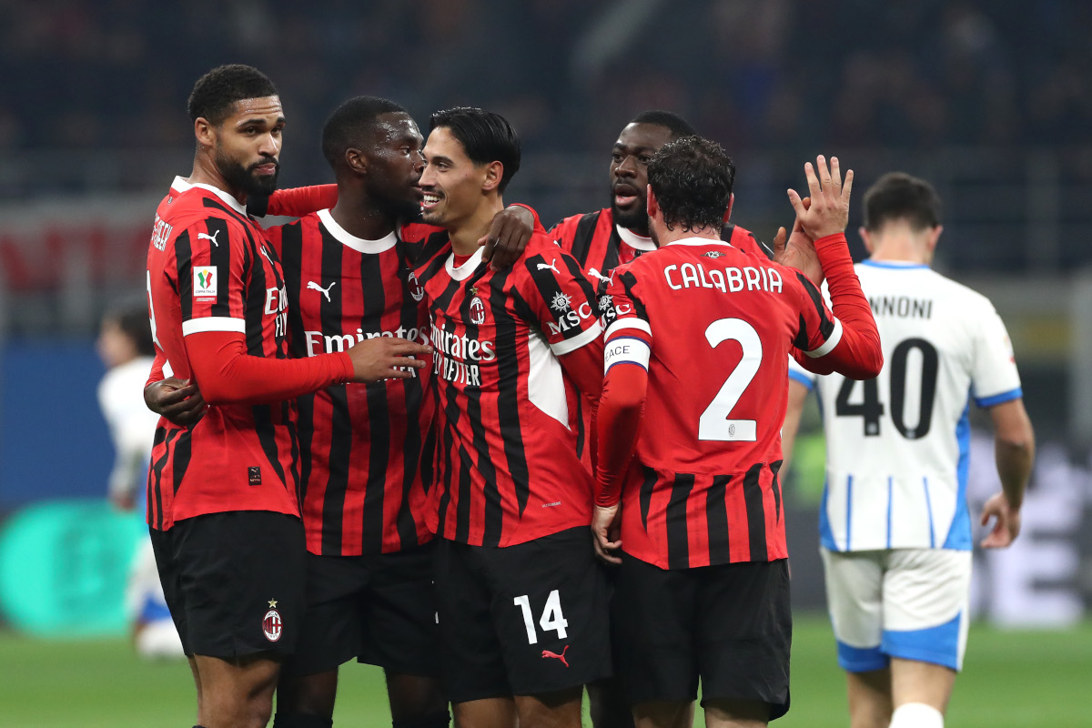 MILAN, ITALY - DECEMBER 03: Tijjani Reijnders of AC Milan celebrates scoring his team's second goal during the Coppa Italia match between AC Milan and Sassuolo at Stadio Giuseppe Meazza on December 03, 2024 in Milan, Italy. (Photo by Marco Luzzani/Getty Images)