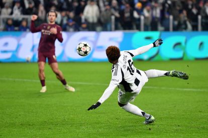 TURIN, ITALY - DECEMBER 11: Weston McKennie of Juventus scores his team's second goal during the UEFA Champions League 2024/25 League Phase MD6 match between Juventus and Manchester City at Juventus Stadium on December 11, 2024 in Turin, Italy. (Photo by Valerio Pennicino/Getty Images)