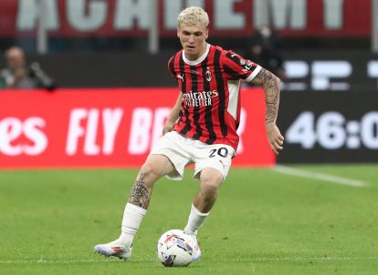 Alex Jimenez of AC Milan in action during the Trofeo Berlusconi match between AC Milan and AC Monza on August 13, 2024 in Milan, Italy. (Photo by Marco Luzzani/Getty Images)