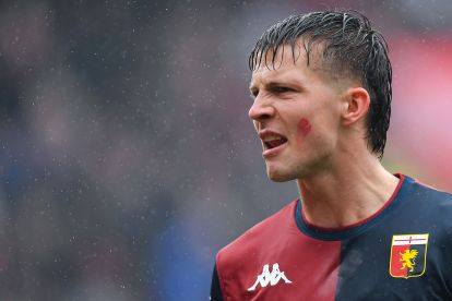 Morten Frendrup of Genoa celebrates after scoring a goal during the Serie A match between Genoa and Cagliari at Stadio Luigi Ferraris on November 24, 2024 in Genoa, Italy. (Photo by Getty Images/Getty Images)
