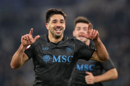 Giovanni Simeone of Napoli celebrates scoring his team's first goal during the Coppa Italia match between SS Lazio and Napoli at Stadio Olimpico on December 05, 2024 in Rome, Italy. (Photo by Paolo Bruno/Getty Images)