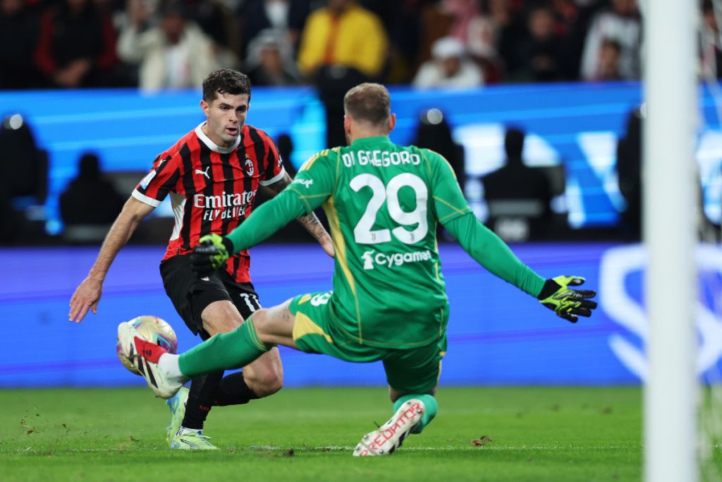 Juventus goalkeeper Michele Di Gregorio is reportedly a candidate to replace Ederson at Manchester City if Brazilian decides to leave 